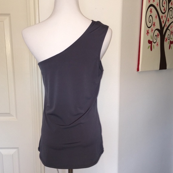 Bobeau one shoulder top - Picture 2 of 6